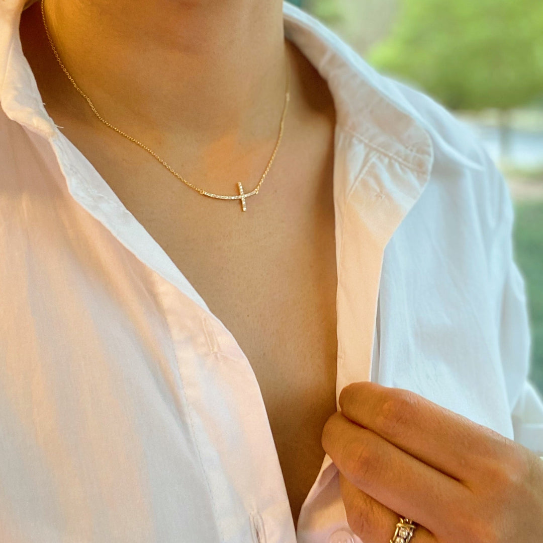 Shiny Side Cross Necklace-0