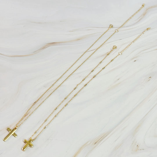 Pretty Chain Cross Necklace Set Of 2-3